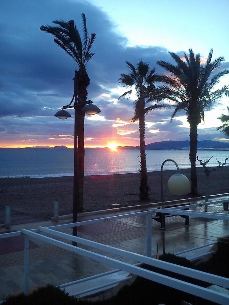 Hotel Playa Grande Puerto de Mazarron Exterior photo